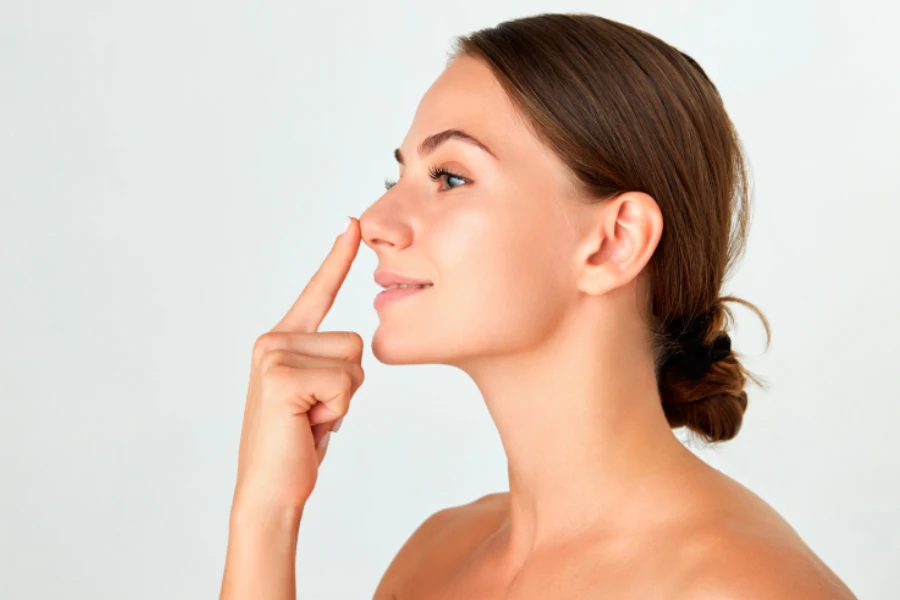 Burun Estetiği (Rhinoplasty)