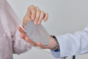 Meme Protez Değişimi